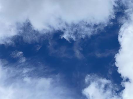 青森8月:雨降りの雲 2025/8/7 青森8月:雨降りの雲 2025/8/7の写真
