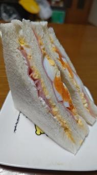 今日のご飯① 2025.8.15 今日のご飯① 2025.8.15 サンドウィッチ,たまご,ハムの写真素材