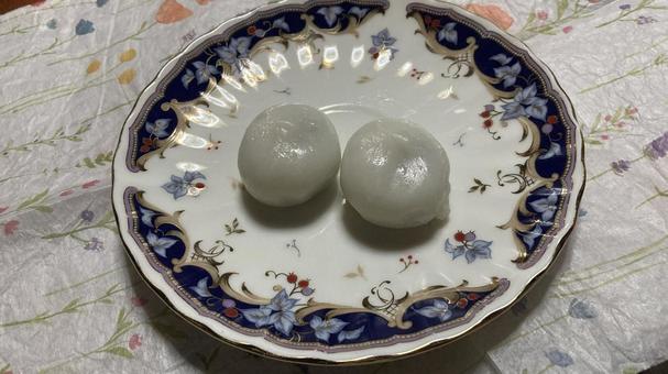 白玉団子2個 白玉団子2個の写真