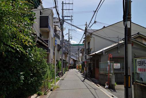 昭和の雰囲気を残す町角 町角,路地,隘路の写真素材