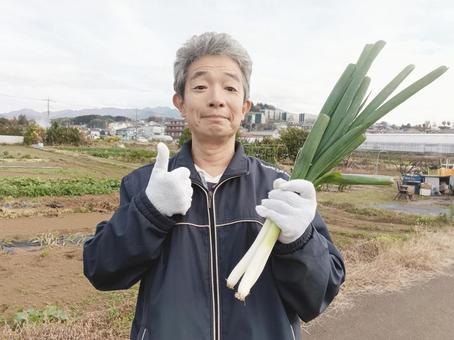 兼業農家のシニア男性 シニア,シニア男性,50代の写真素材