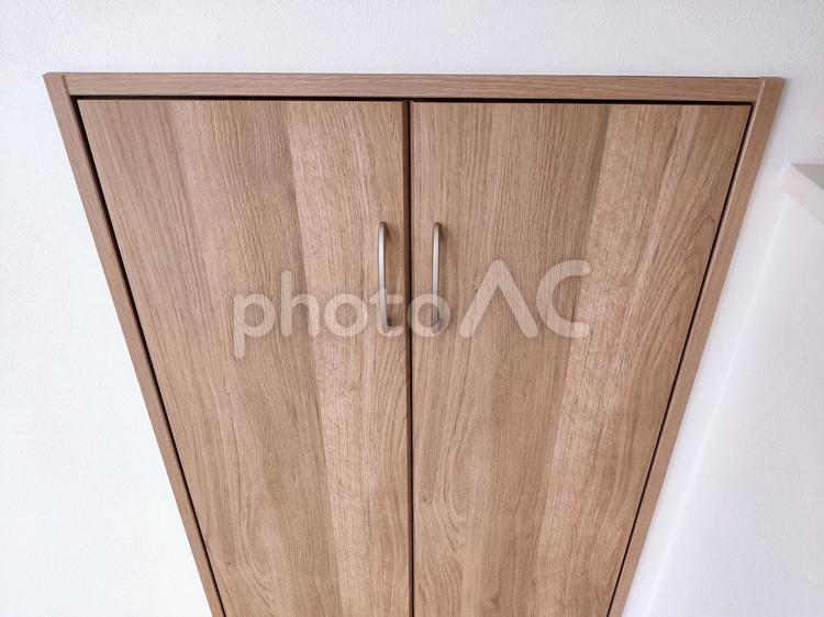 木製扉の収納家具 収納,家具,木製の写真素材