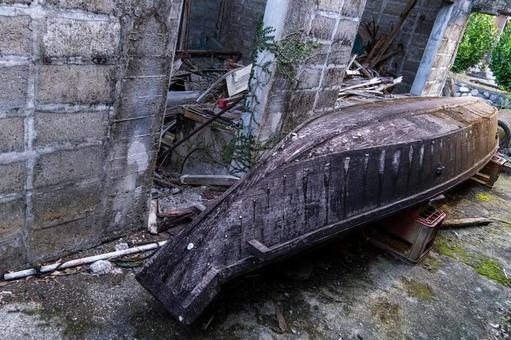 奄美大島　ハブニ　木造船 ハブニ,木造船,木造漁船の写真素材