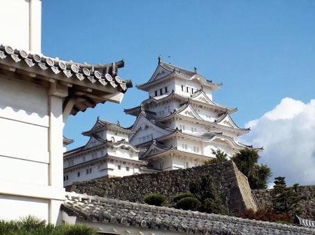 【風景写真】姫路城の風景 【風景写真】姫路城の風景 姫路城,天守閣,世界遺産の写真素材