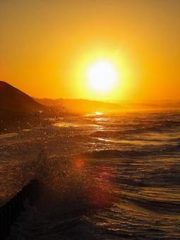 夕日3 夕日3 夕日,太陽,夕焼けの写真素材