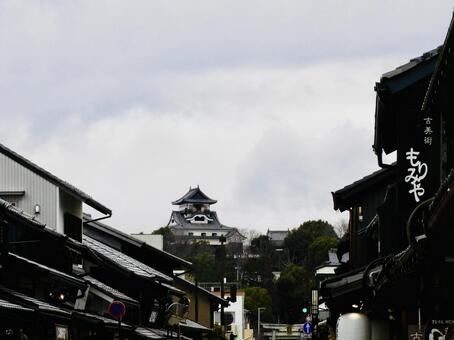 国宝犬山城天守と犬山城下町3 犬山城,犬山城下町,犬山市の写真素材