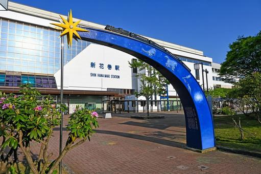 岩手・花巻市 新花巻駅前 モニュメント 岩手・花巻市 新花巻駅前 モニュメント 新花巻駅,西口,駅前広場の写真素材