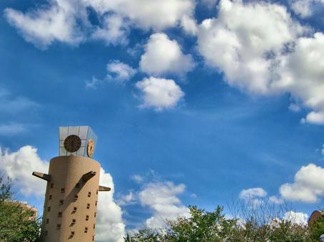 九月の雲-5 九月,青空,空の写真素材