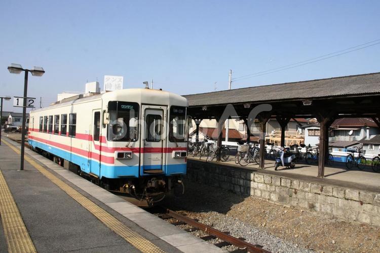 三木鉄道、三木駅と旧貨物ホーム 鉄道,交通,電車の写真素材