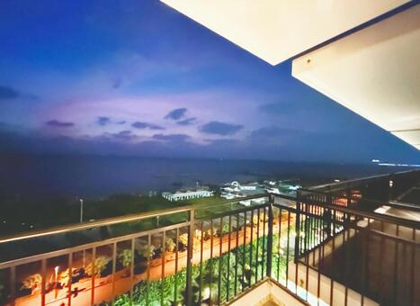 海の見える夜の風景 風景,海,空の写真素材