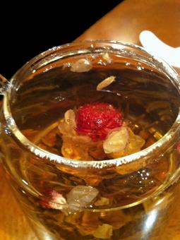 紅い花茶 紅い花茶の写真