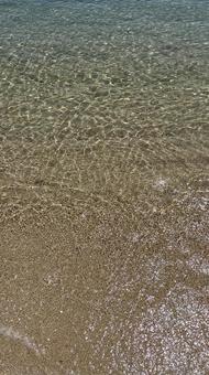 海 夏 波打ち際 海 夏 波打ち際の写真
