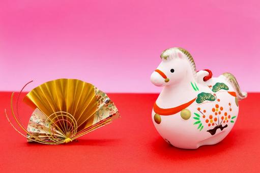 午の土鈴と水引（お正月素材） 年賀状,午,2026の写真素材