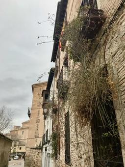 スペイン、トレドの歴史ある建物 スペイン、トレドの歴史ある建物の写真
