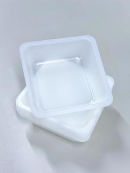 使い捨て容器 01の写真