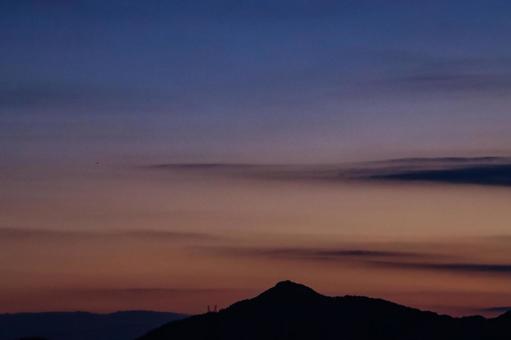 Photo, morning glow, landscape, ink painting style, 