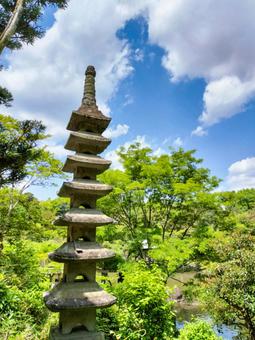 成田山新勝寺　成田山公園の石塔 成田山公園,成田山,新勝寺の写真素材