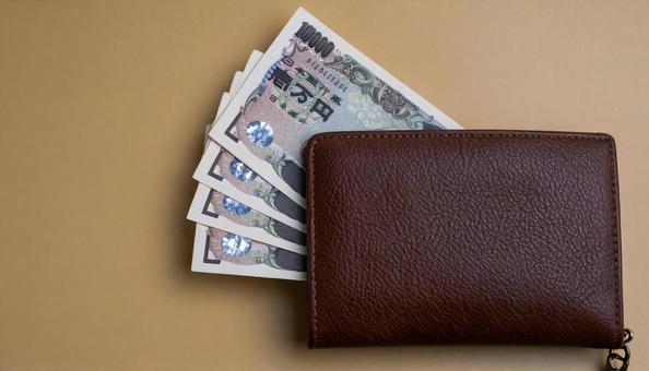 財布とお金 一万円札 財布とお金 一万円札の写真