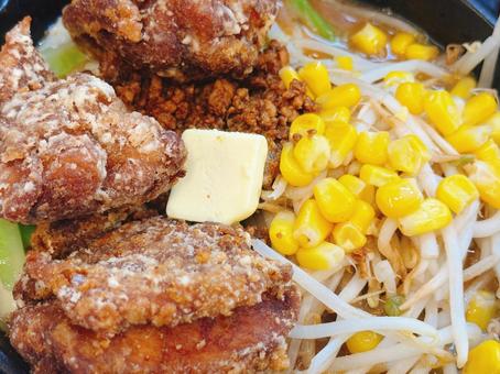 唐揚げバター バター,唐揚げ,美味しいの写真素材