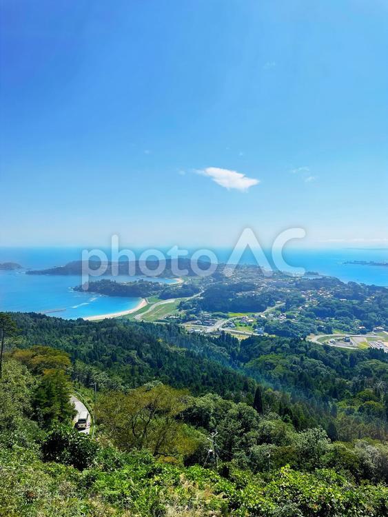 亀山から見た気仙沼大島 気仙沼大島,亀山,海の写真素材
