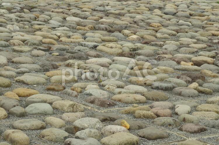護岸の模様＜八王子・南浅川＞ 護岸,堤防,石の写真素材