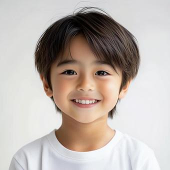 笑顔が可愛い日本人の男の子 笑顔が可愛い日本人の男の子の写真