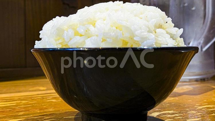 茶碗に盛られたごはん ご飯,米,米飯の写真素材