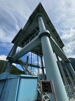 大川ダムの取水設備 大川ダムの取水設備 夏,風景,波の写真素材