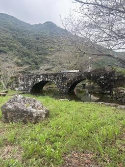 眼鏡橋 眼鏡橋 眼鏡橋,橋,秋の写真素材