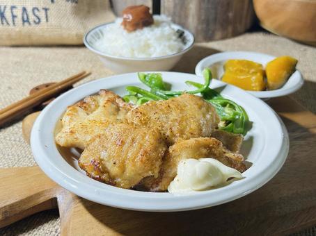 鶏胸肉唐揚げ 鶏胸肉唐揚げ 唐揚げ,胸肉,肉の写真素材