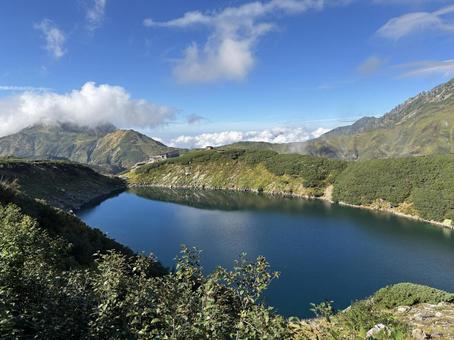 秋のみくりが池　室堂　立山 みくりが池,室堂,立山の写真素材
