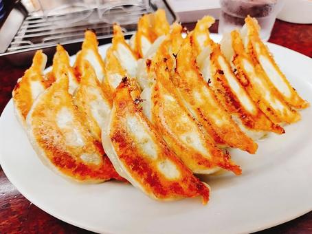 餃子 餃子,中華,パリパリの写真素材