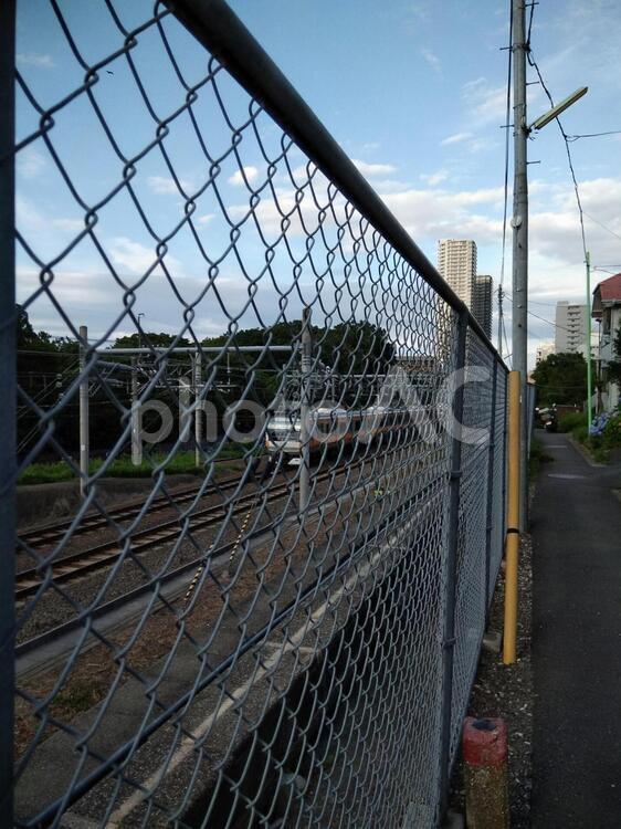 中央線沿線 中央線,通過,オレンジの写真素材
