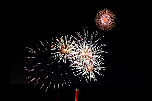 冬の花火 冬,花火,夜の写真素材