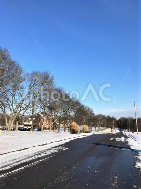 ◎雪の日の朝 -- Snow morning◎ 雪,朝,アメリカの写真素材