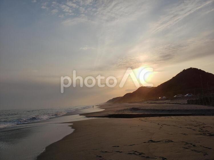 サーフの夕暮れ 日暮れ,水域,旅の写真素材