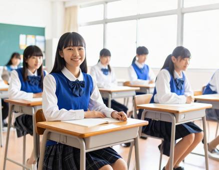授業を受ける高校生たち 教室の一場面 授業を受ける高校生たち 教室の一場面の写真
