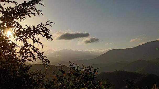 早朝の枝折峠 枝折峠,山,早朝の写真素材