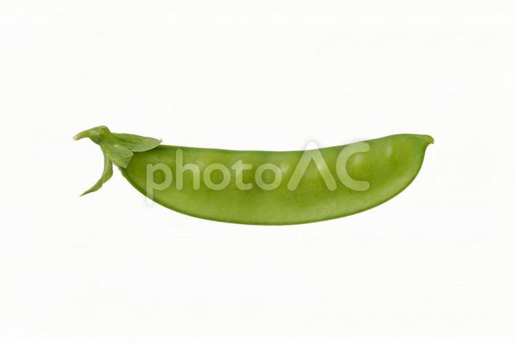 綺麗な緑色をして美味しそうなエンドウ豆 食べ物,野菜,食材の写真素材