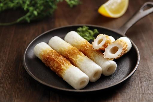 焼きちくわの盛り付け ちくわ,焼きちくわ,魚肉練り製品の写真素材