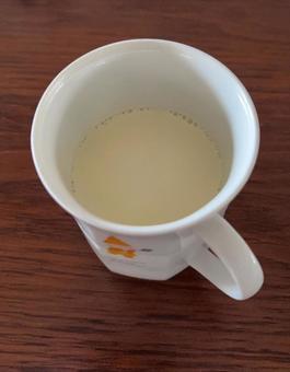 R7.07.24 豆乳甘酒 R7.07.24 豆乳甘酒の写真