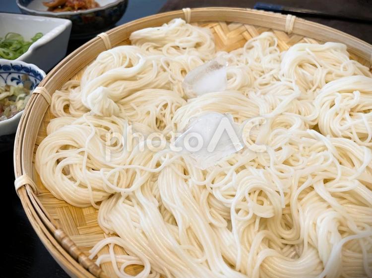 夏の涼味（茹で素麺）１２ そうめん,涼味,夏の写真素材
