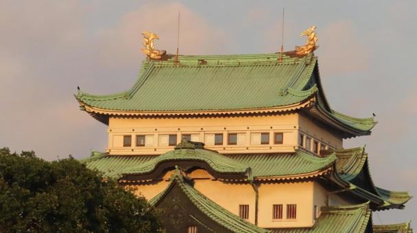 名古屋城 夕日に映える天守閣 名古屋城 夕日に映える天守閣 名古屋城,尾張徳川家,御三家の写真素材