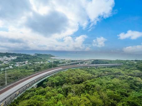 沖縄　ニライカナイ橋 ニライカナイ橋,ニライカナイ,沖縄の写真素材
