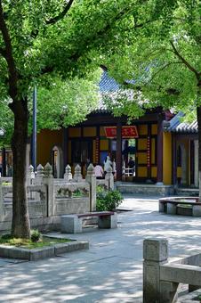 蘇州・玄妙観(観前街) 蘇州・玄妙観(観前街) 蘇州,玄妙観,道教の写真素材