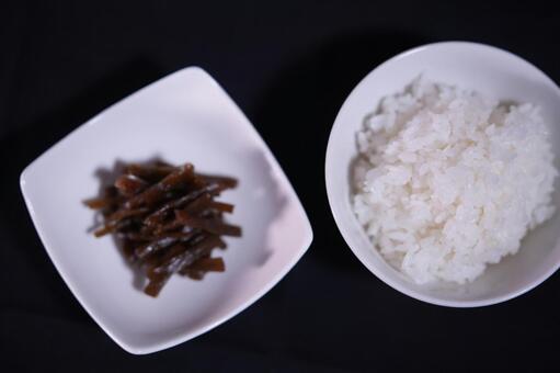 きゃらぶき（蕗の佃煮）とご飯・真上から きゃらぶき,蕗,佃煮の写真素材