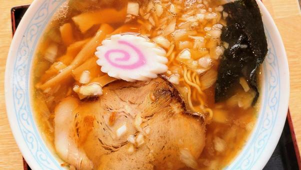 しょうゆラーメン02 食べ物,ラーメン,麺類の写真素材