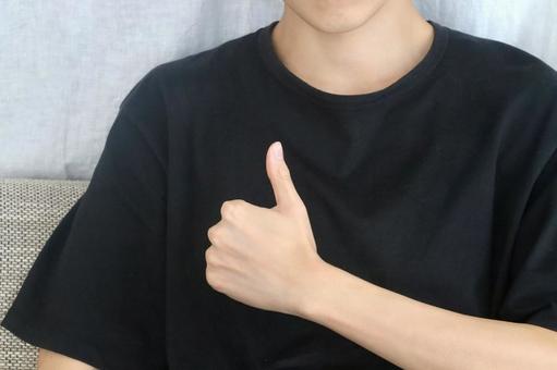 グッドポーズの男性 グッドポーズの男性 グッドポーズ,グッド,ナイスの写真素材