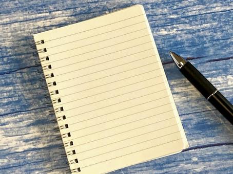 Horizontally ruled spiral notebook (blue woodgrain background), JPG Horizontally ruled spiral notebook (blue woodgrain background), JPG