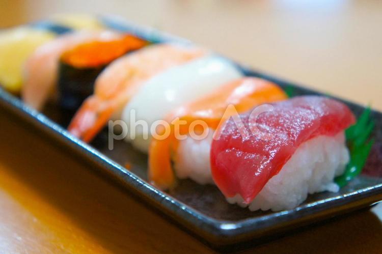 一皿の握り寿し 寿し,寿司,鮨の写真素材